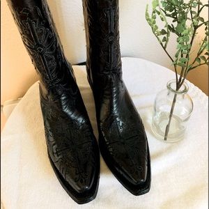 Cannot wear boots or heels due to back surgery.